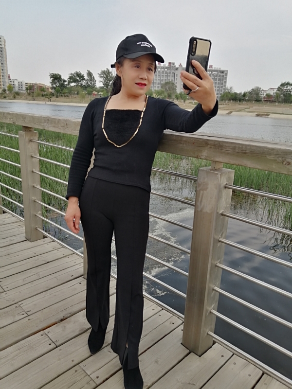 阳光你好的第四张照片--营口认干亲服务网